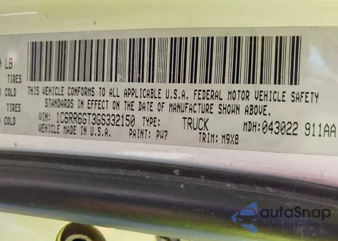 2016 Ram 1500 Big Horn z USA, uszkodzony, nr VIN 1C6RR6GT3GS332150